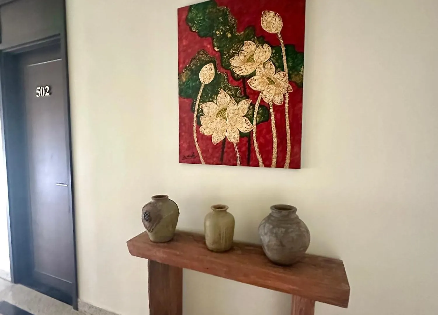 Royle Apartment - Can Ho Sang Trong Gan Song Da Nang Vietnam