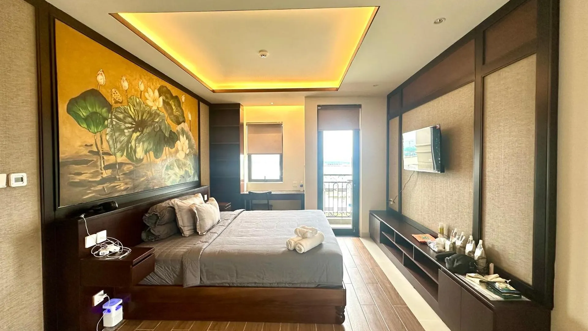 Royle Apartment - Can Ho Sang Trong Gan Song Da Nang Vietnam