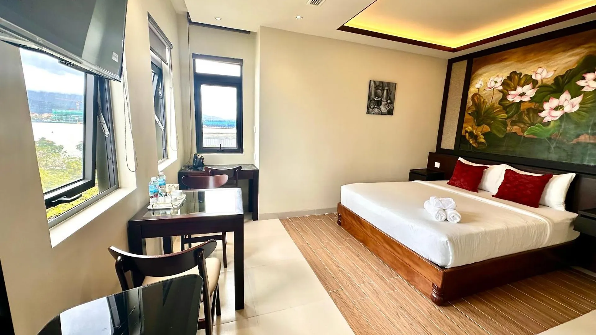 Royle Apartment - Can Ho Sang Trong Gan Song Da Nang 0*,  Vietnam