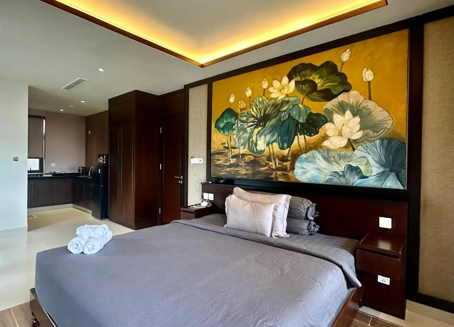 Royle Apartment - Can Ho Sang Trong Gan Song Da Nang